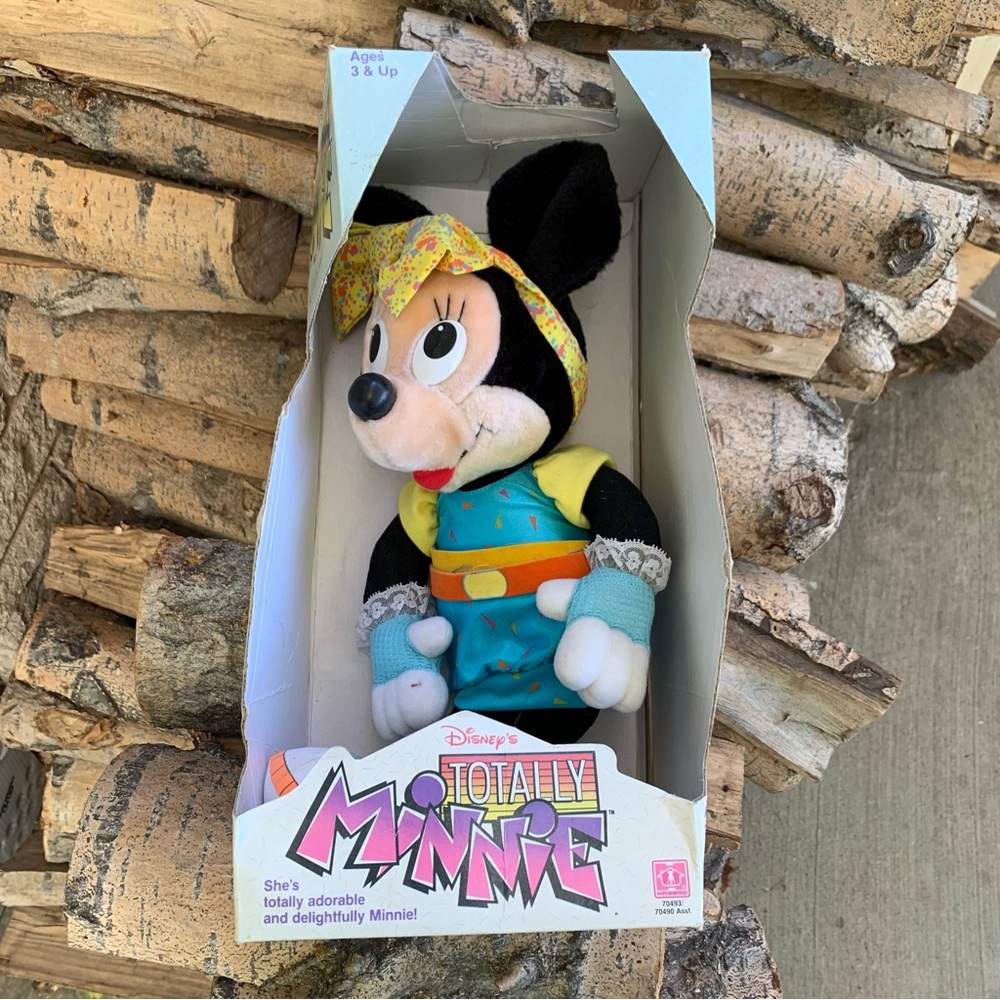 Vintage Disneys Minnie Mouse Totally Minnie Plush NEW in box RARE